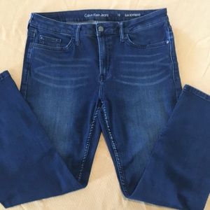 Calvin Klein’s slim boyfriend women’s jeans